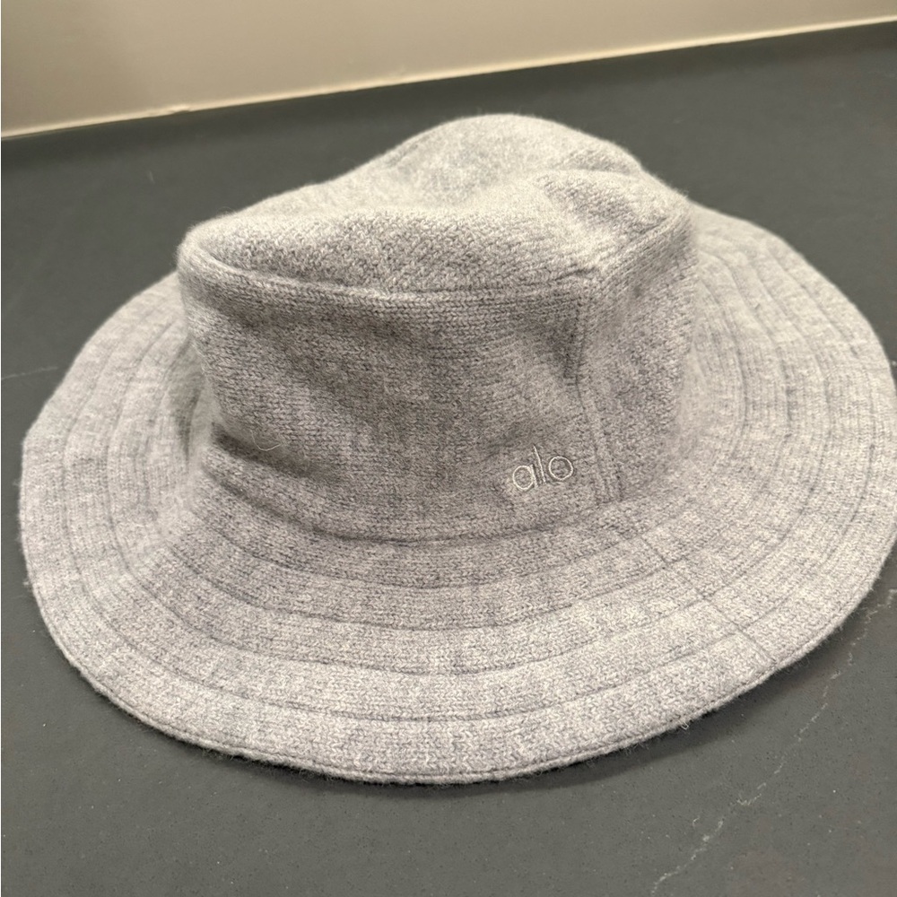Alo Yoga Merino Wool Bucket Hat